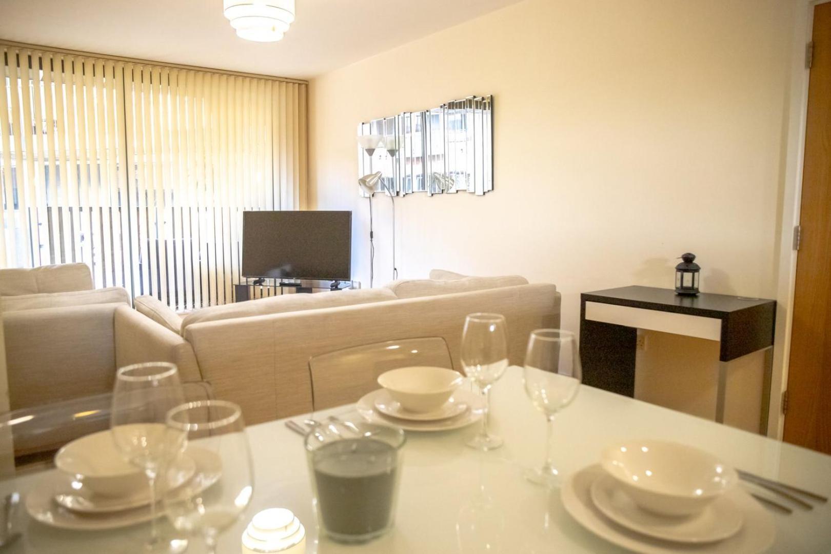 Leeds Vibrant 2 Bedroom Sleeps 4 Buitenkant foto