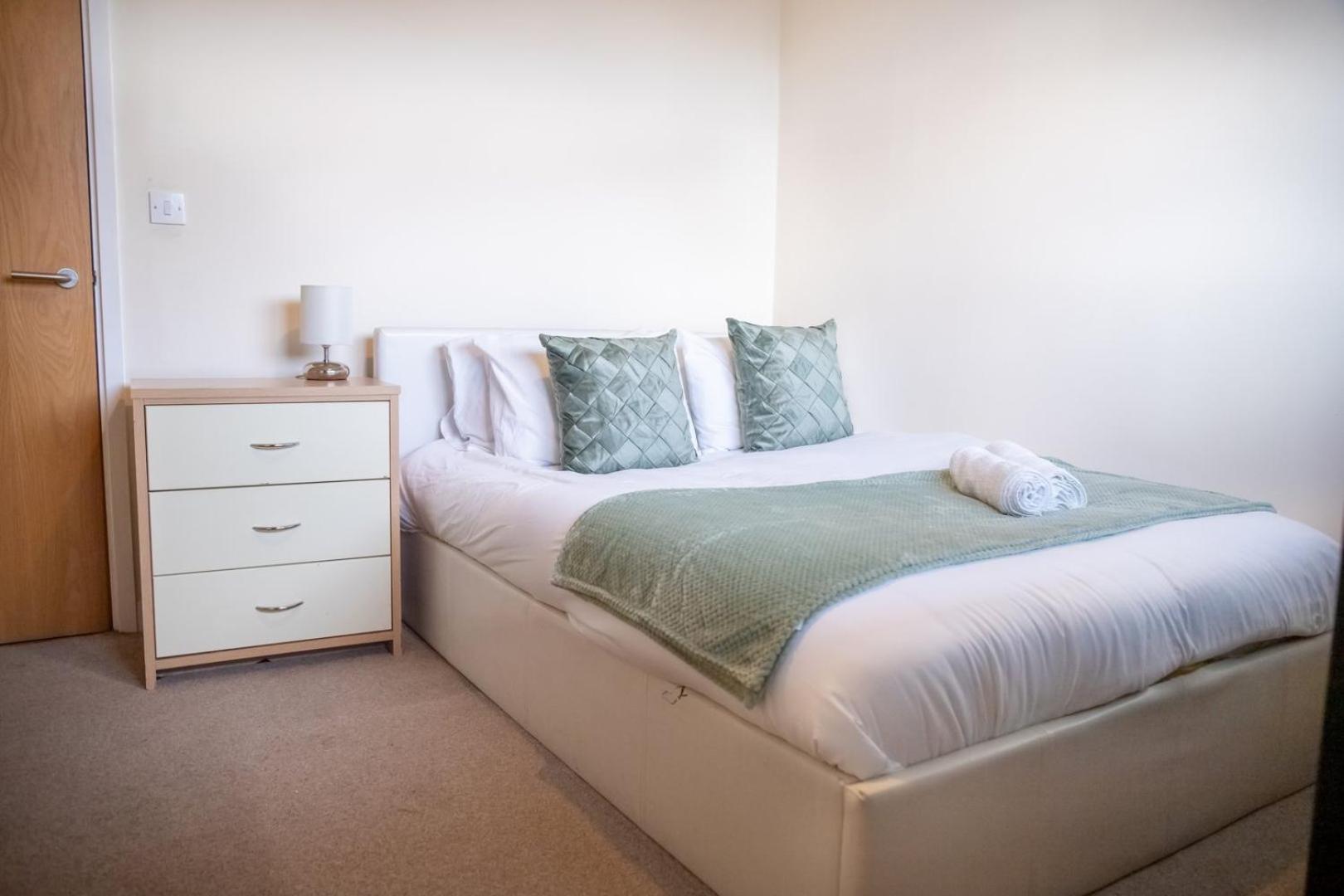 Leeds Vibrant 2 Bedroom Sleeps 4 Buitenkant foto